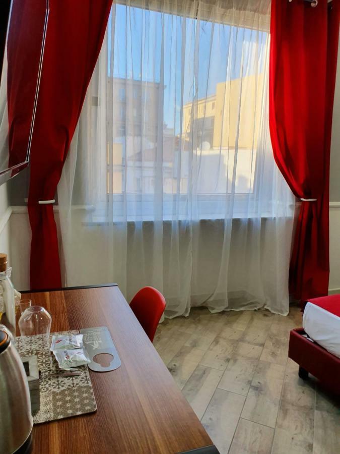 Dimorra Boutique Rooms Napoli Ngoại thất bức ảnh