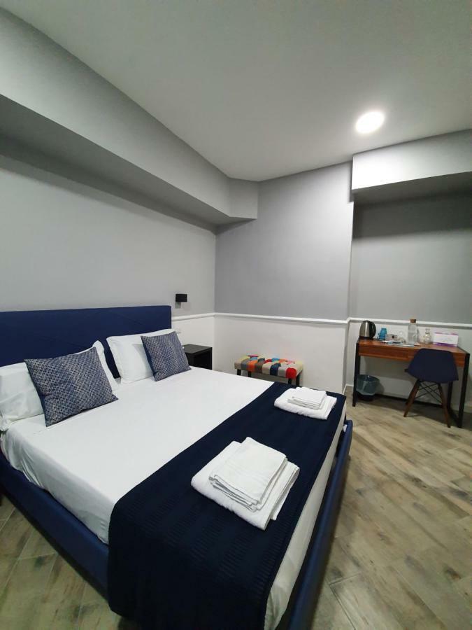 Dimorra Boutique Rooms Napoli Ngoại thất bức ảnh